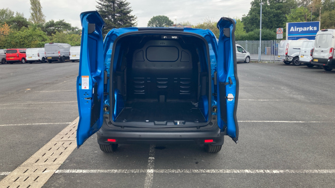 Ford Transit Courier Diesel 1.5 EcoBlue Trend Van - Image 3
